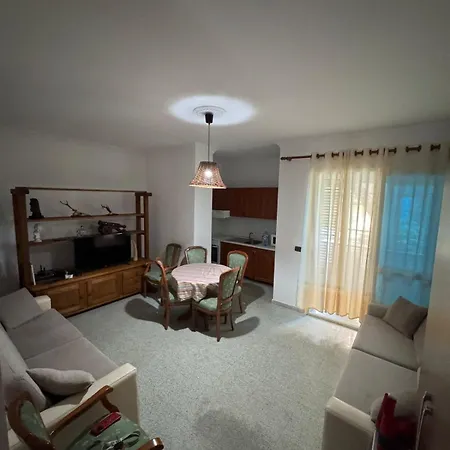 Apartment Seaside Serenity *